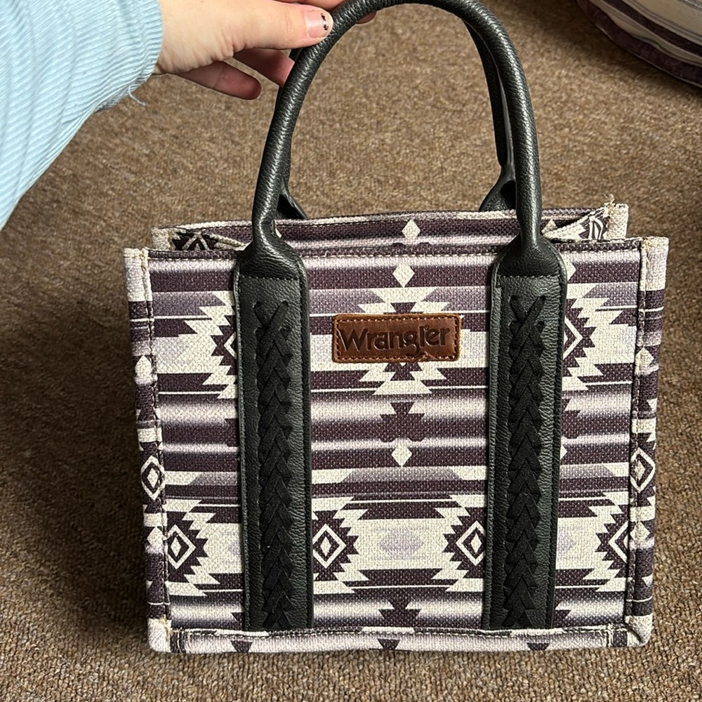 Wrangler handbag